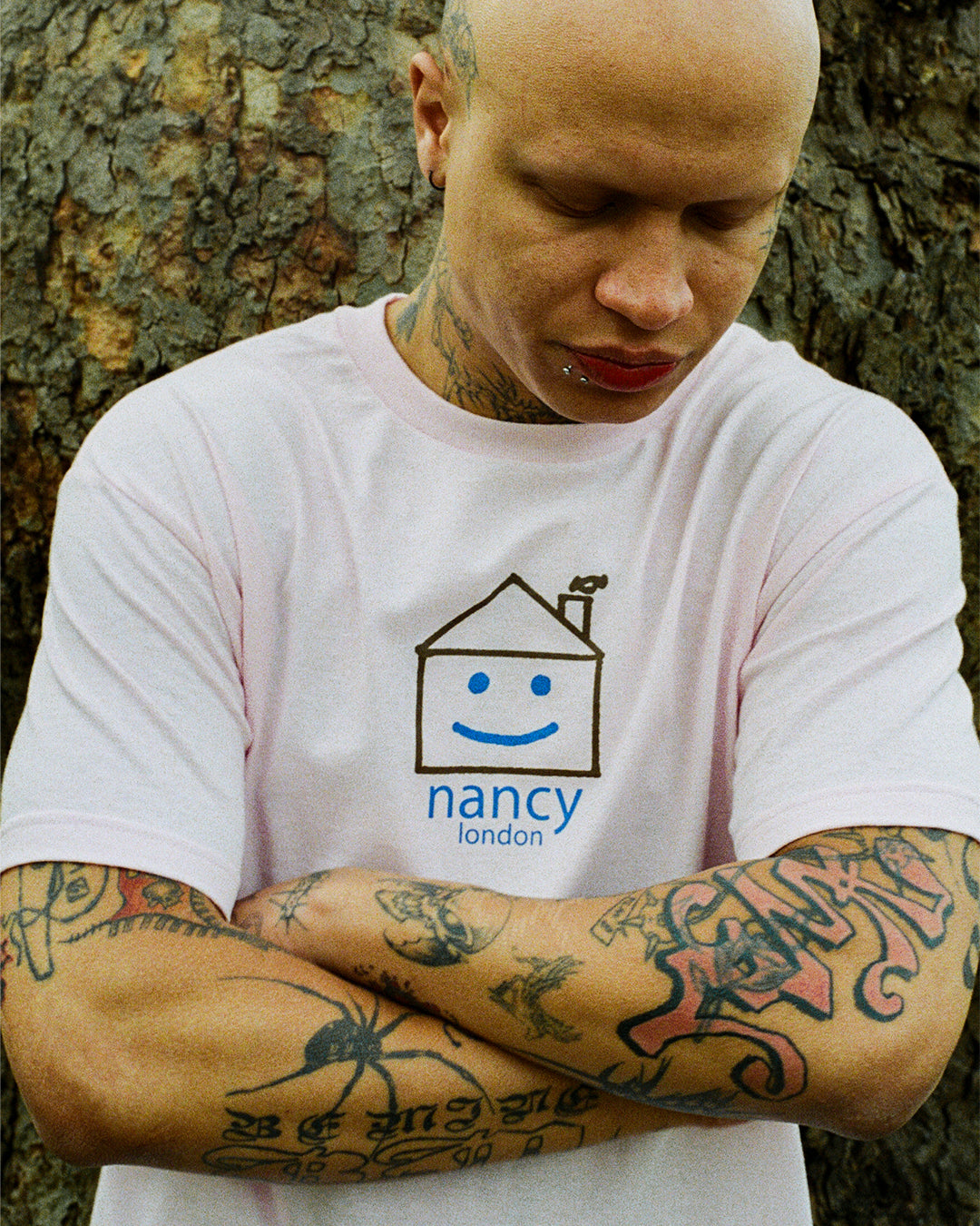 LONDON TEE