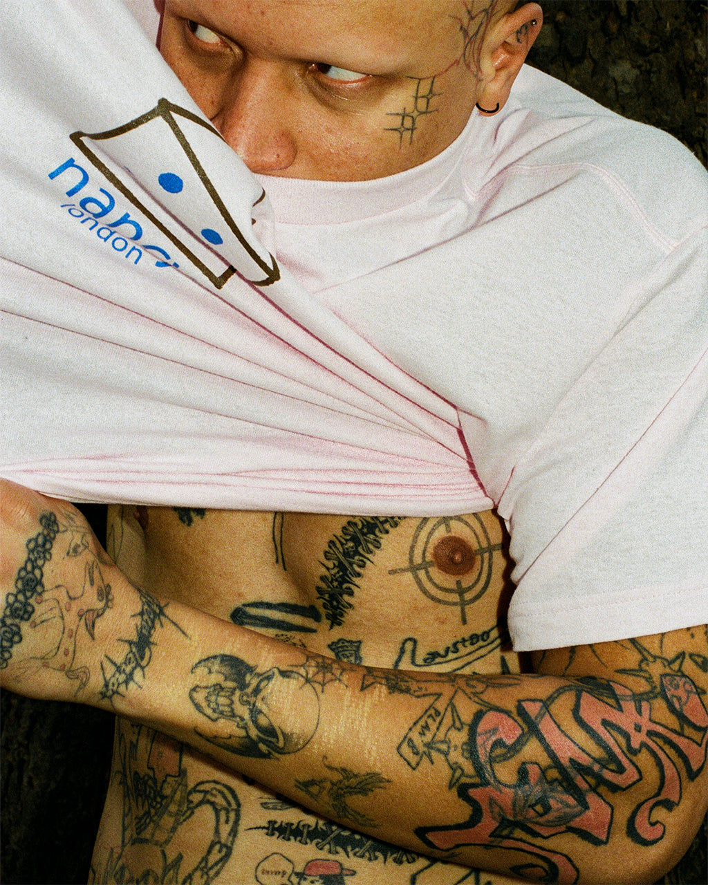 LONDON TEE