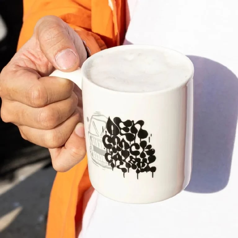 DEN SOUVENIR x CRACK GALLERY MUG